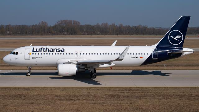 D-AIWF:Airbus A320-200:Lufthansa